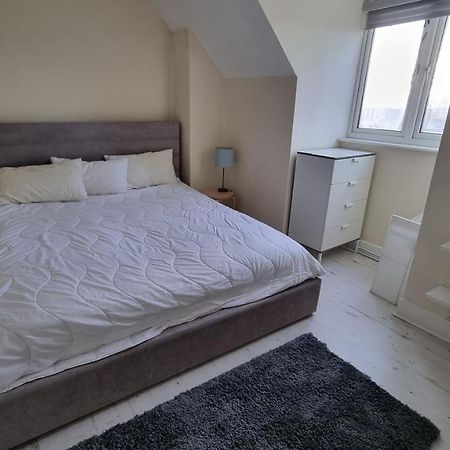 Whetstone High Appartement Buitenkant foto